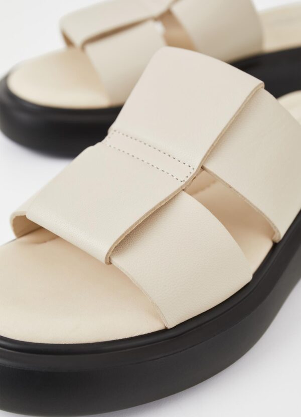 Vagabond Blenda – elegantní sandály v off-white - Obrázek 4